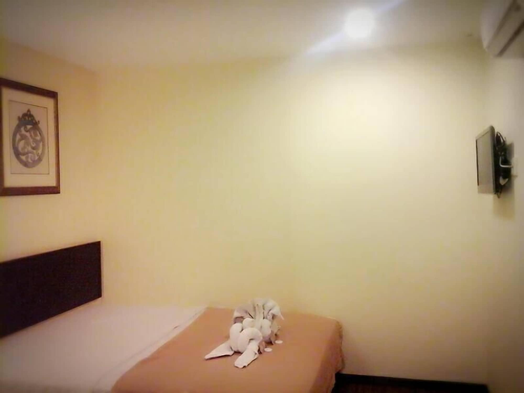 So Hotel George Town Exterior foto